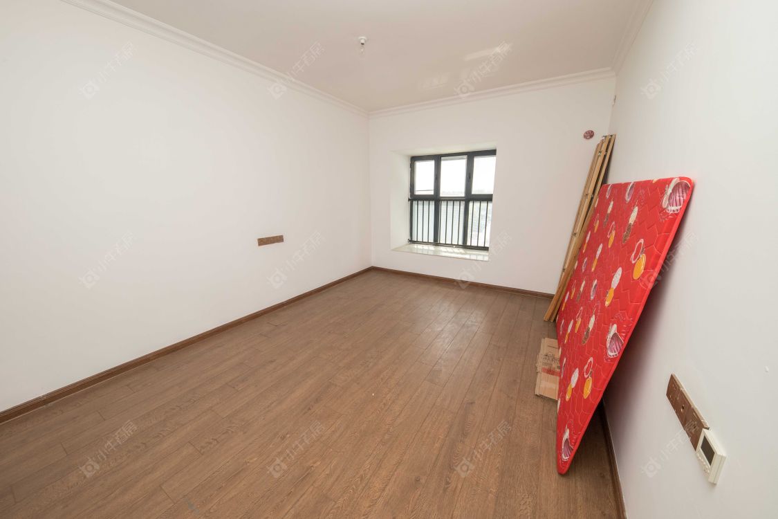 苏州碧桂园翡翠湾(三期)在售二手房源室内图_小牛看房