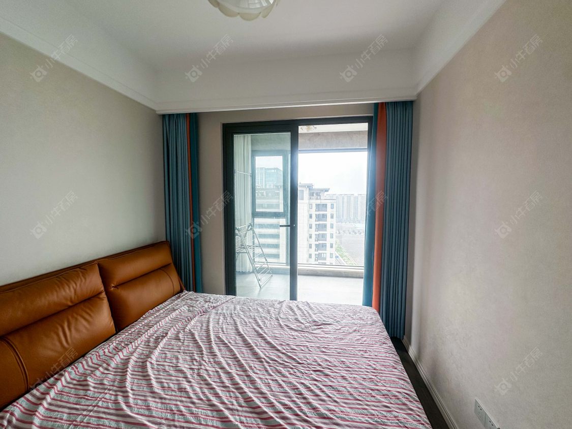 苏州金茂悦湖雅居在售二手房源室内图_小牛看房