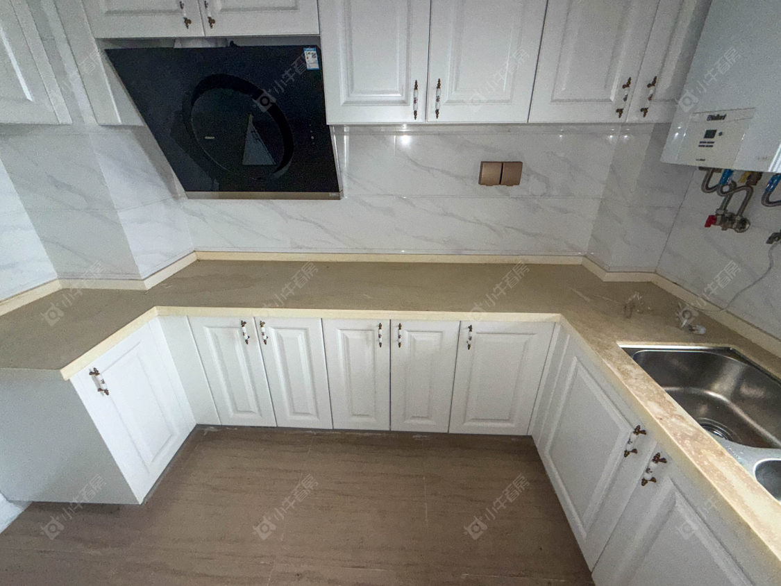 苏州碧桂园翡翠湾(三期)在售二手房源室内图_小牛看房