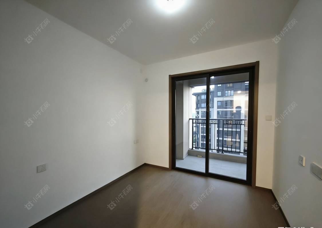 苏州建发和玺在售二手房源室内图_小牛看房