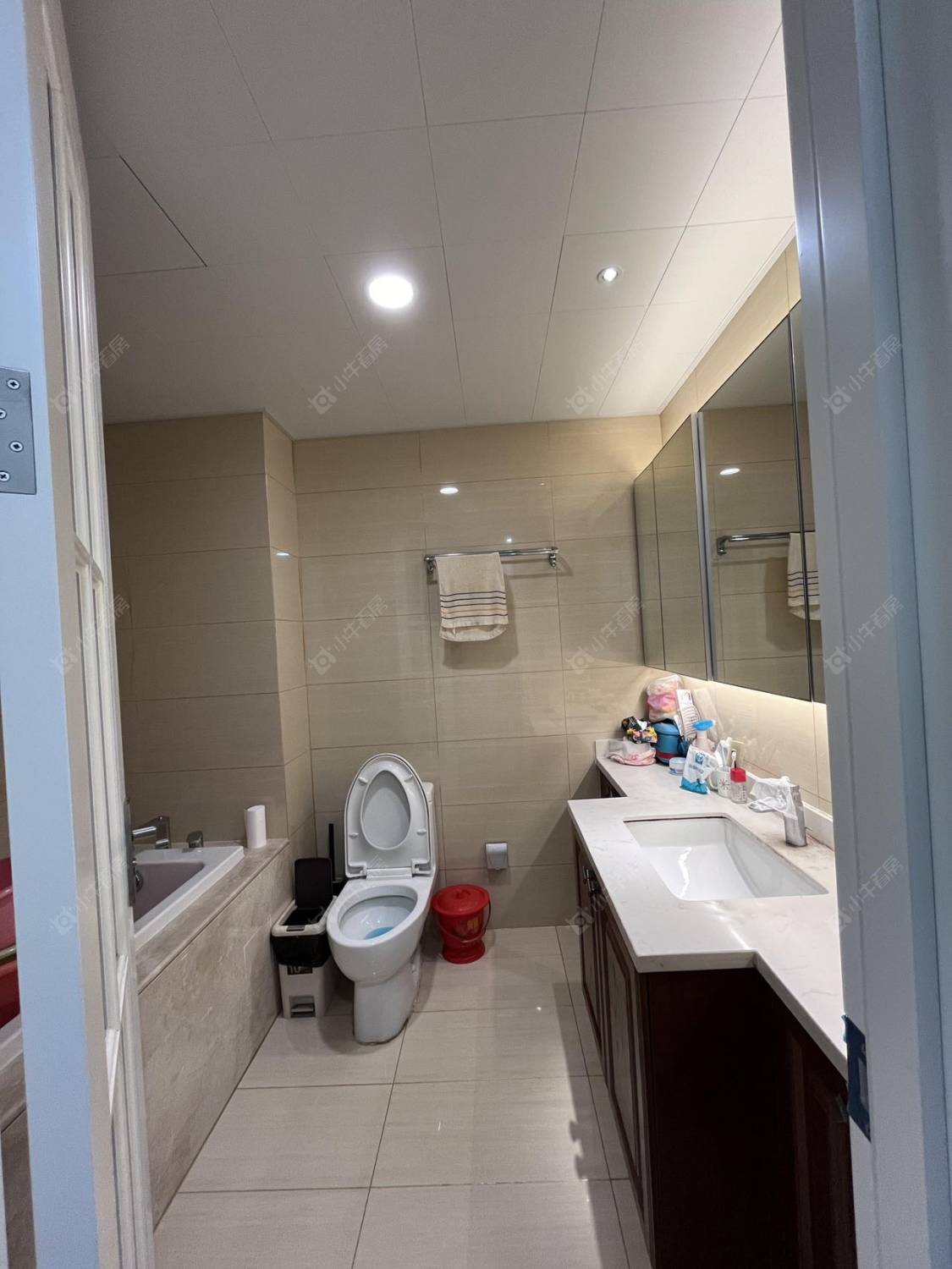 苏州世茂九溪墅(住宅)在售二手房源室内图_小牛看房