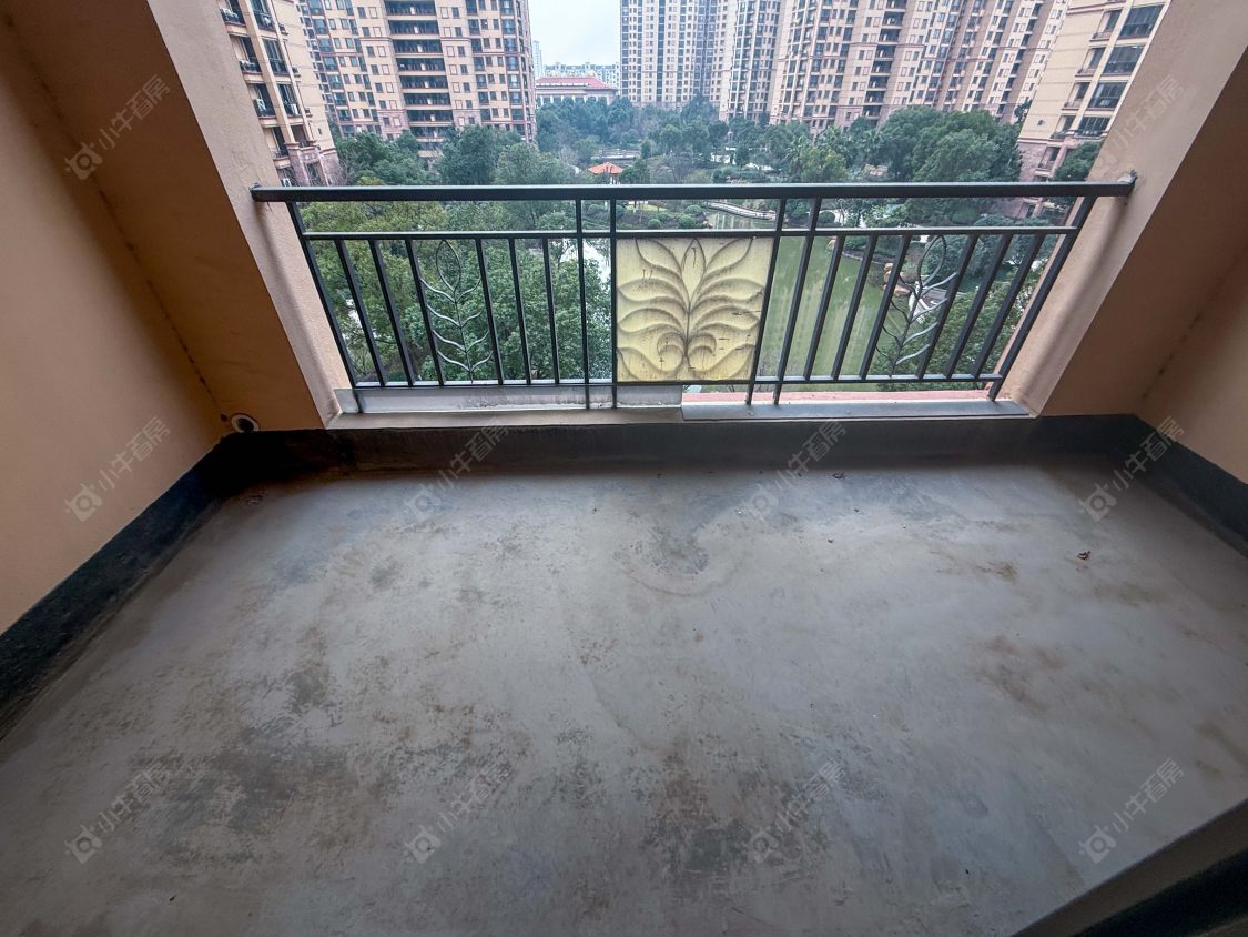 苏州汇金新城在售二手房源室内图_小牛看房