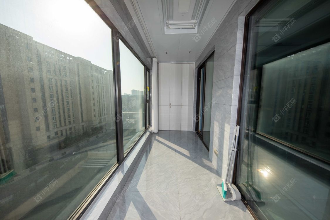 苏州金茂滨湖名邸在售二手房源室内图_小牛看房