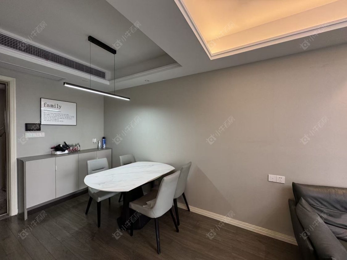 苏州金茂悦湖雅居在租房源室内图_小牛看房