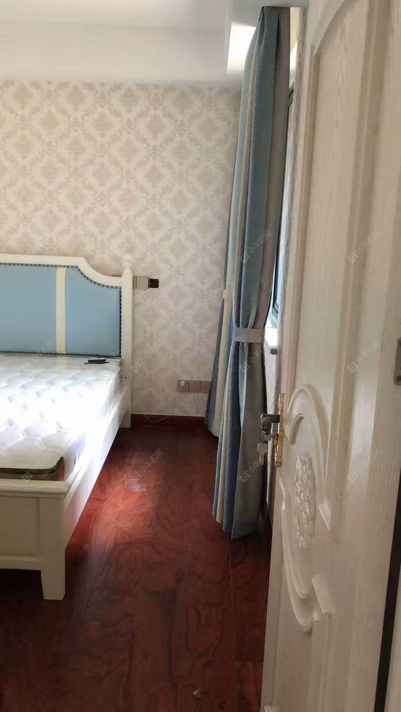 苏州吾悦华府在售二手房源室内图_小牛看房