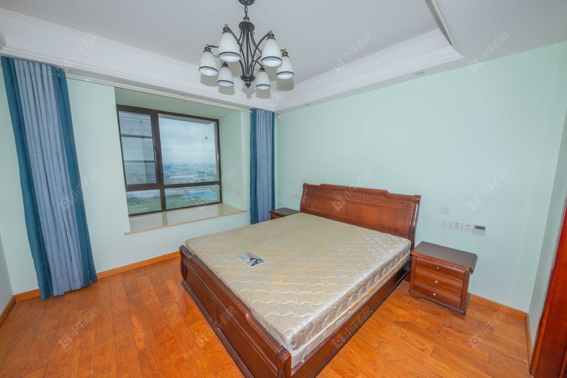 苏州吾悦华府在售二手房源室内图_小牛看房