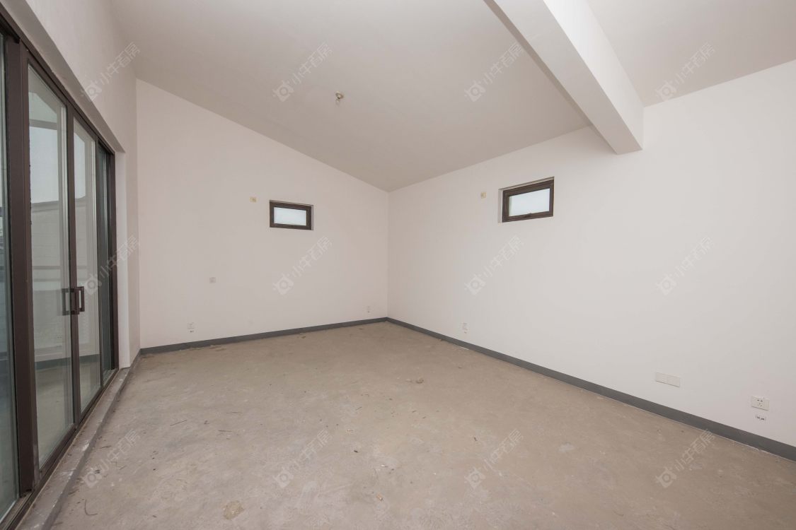 苏州世茂九溪墅(别墅)在售二手房源室内图_小牛看房