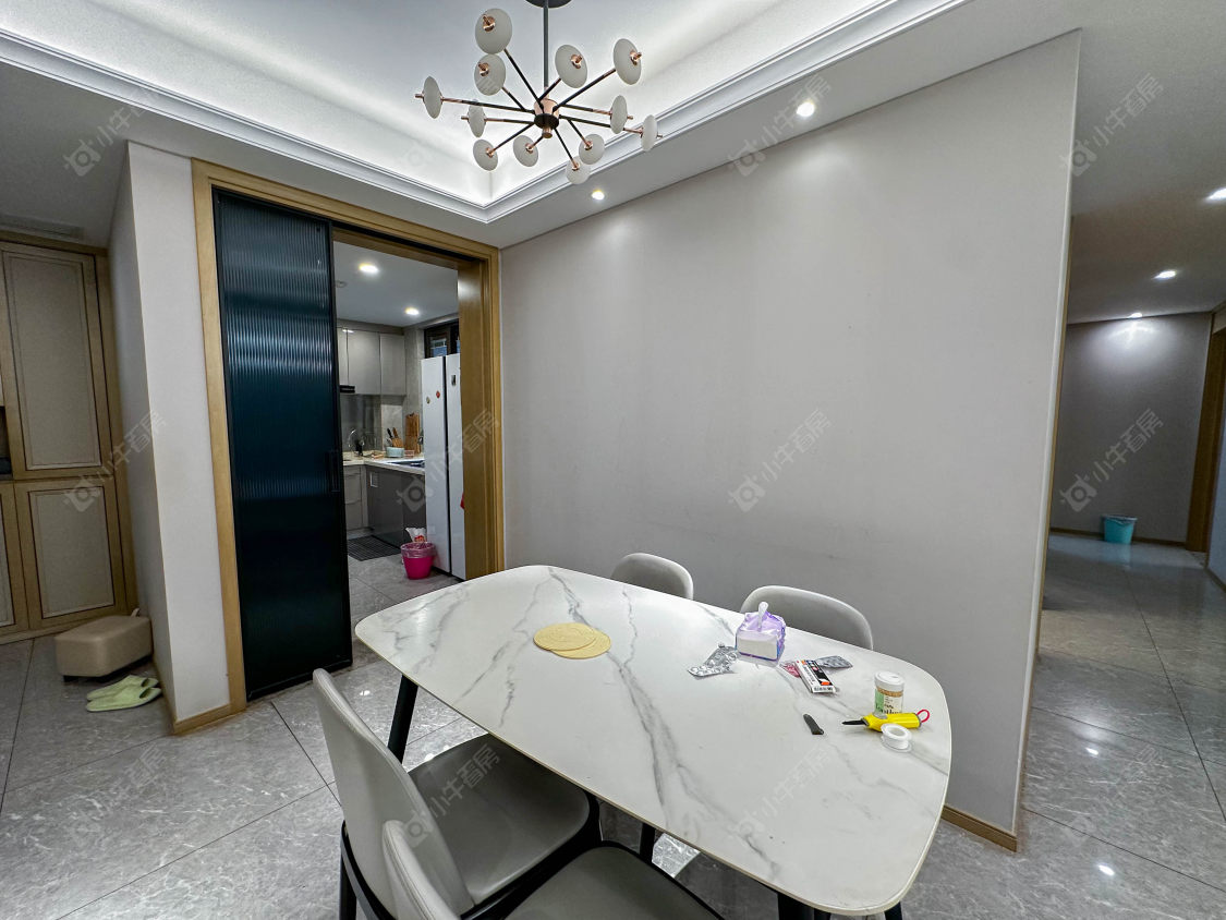 苏州金茂滨湖名邸在售二手房源室内图_小牛看房