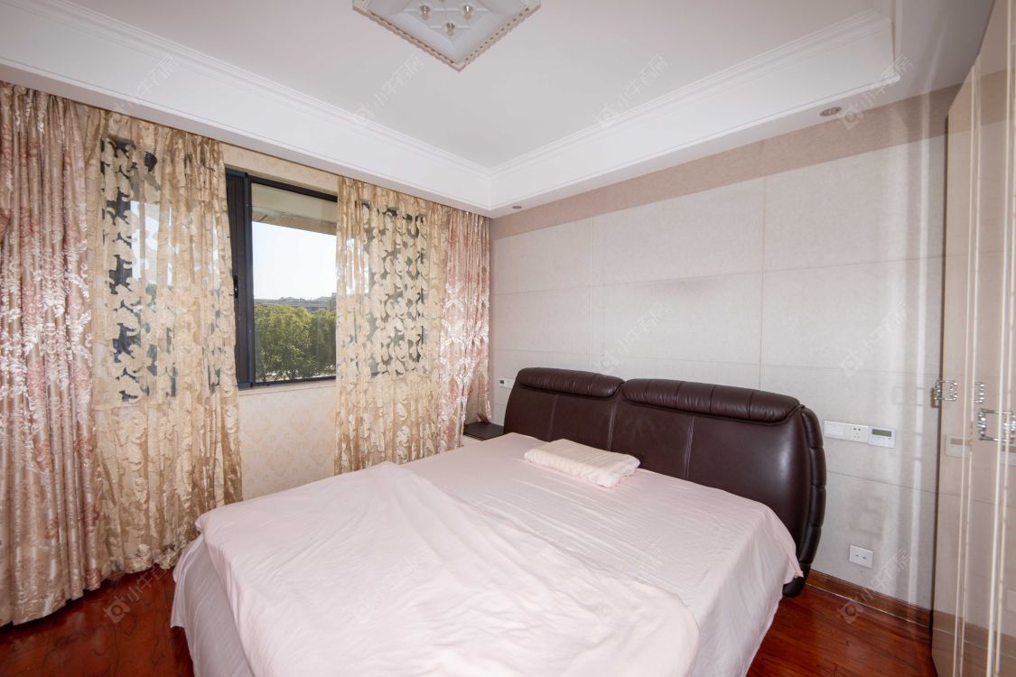 苏州中锐尚城国际在售二手房源室内图_小牛看房