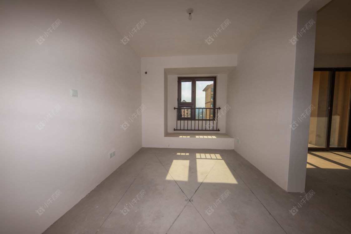 苏州皇家首座西区（一二期）在售二手房源室内图_小牛看房