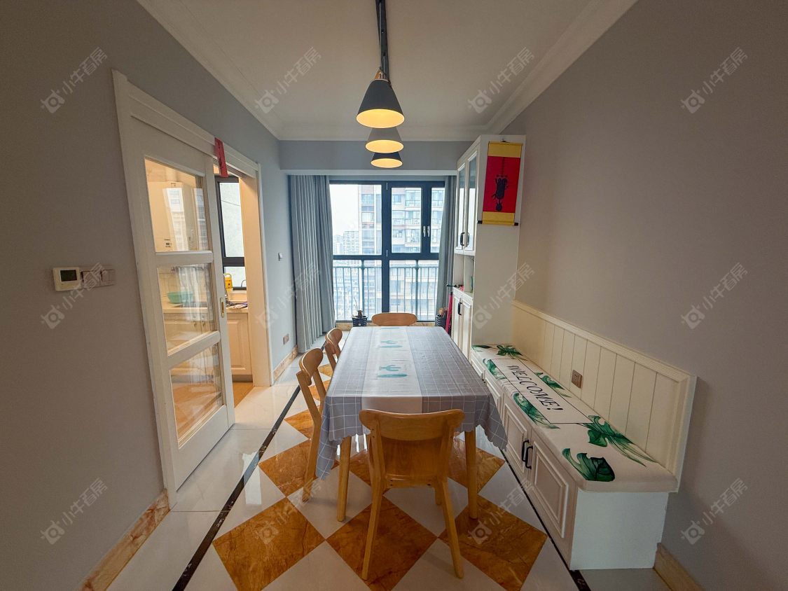 苏州碧桂园翡翠湾(三期)在售二手房源室内图_小牛看房