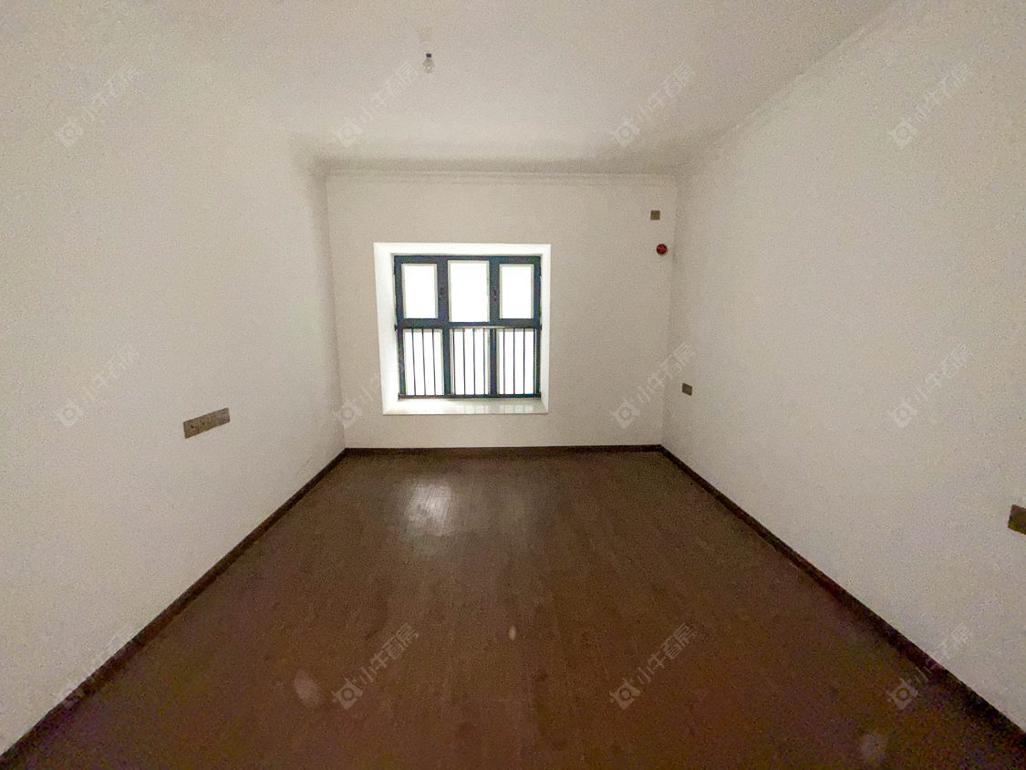 苏州碧桂园翡翠湾(三期)在售二手房源室内图_小牛看房