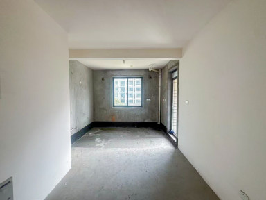 苏州七里庙小区四区3室2厅2卫在售二手房房源图片