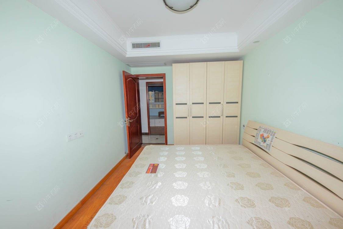 苏州吾悦华府在售二手房源室内图_小牛看房