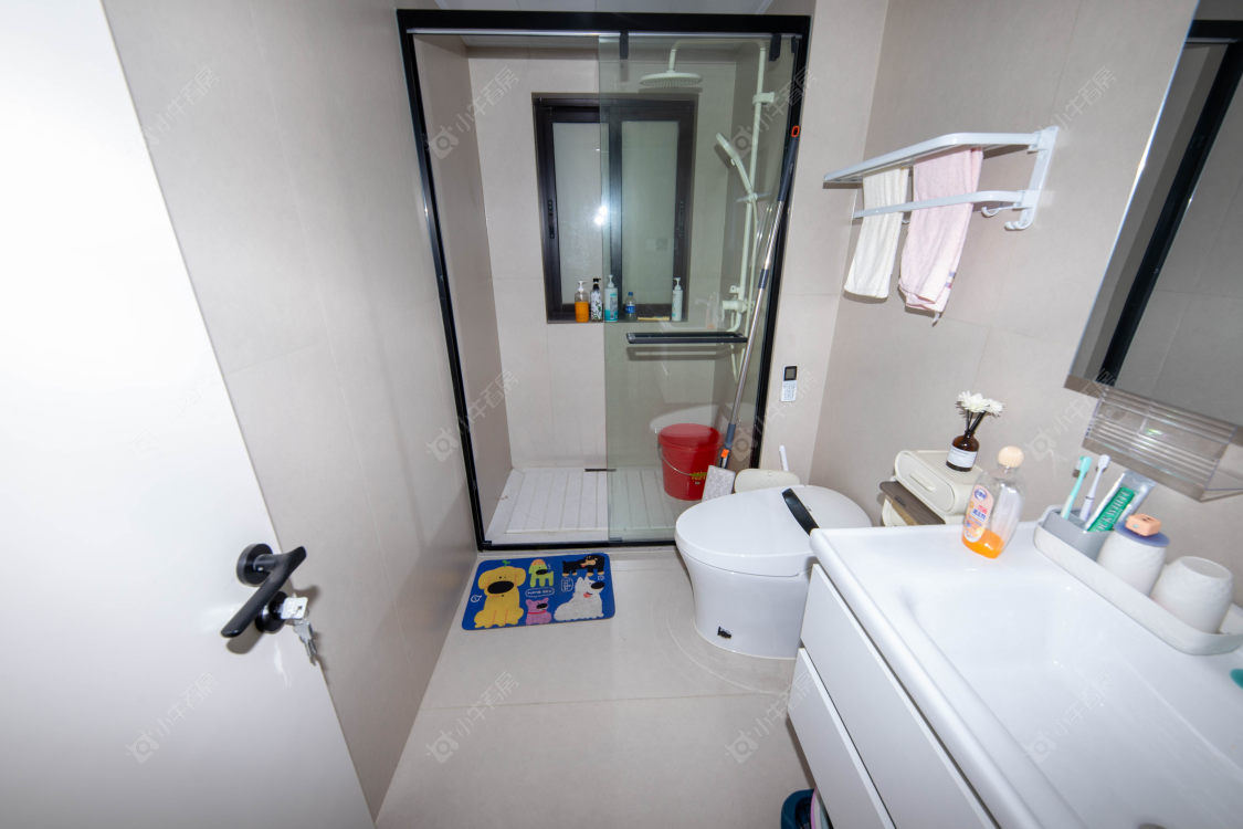 苏州吾悦华府在售二手房源室内图_小牛看房