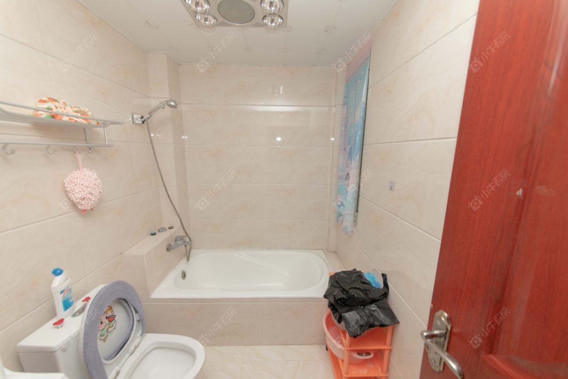 苏州七里庙小区一区在售二手房源室内图_小牛看房