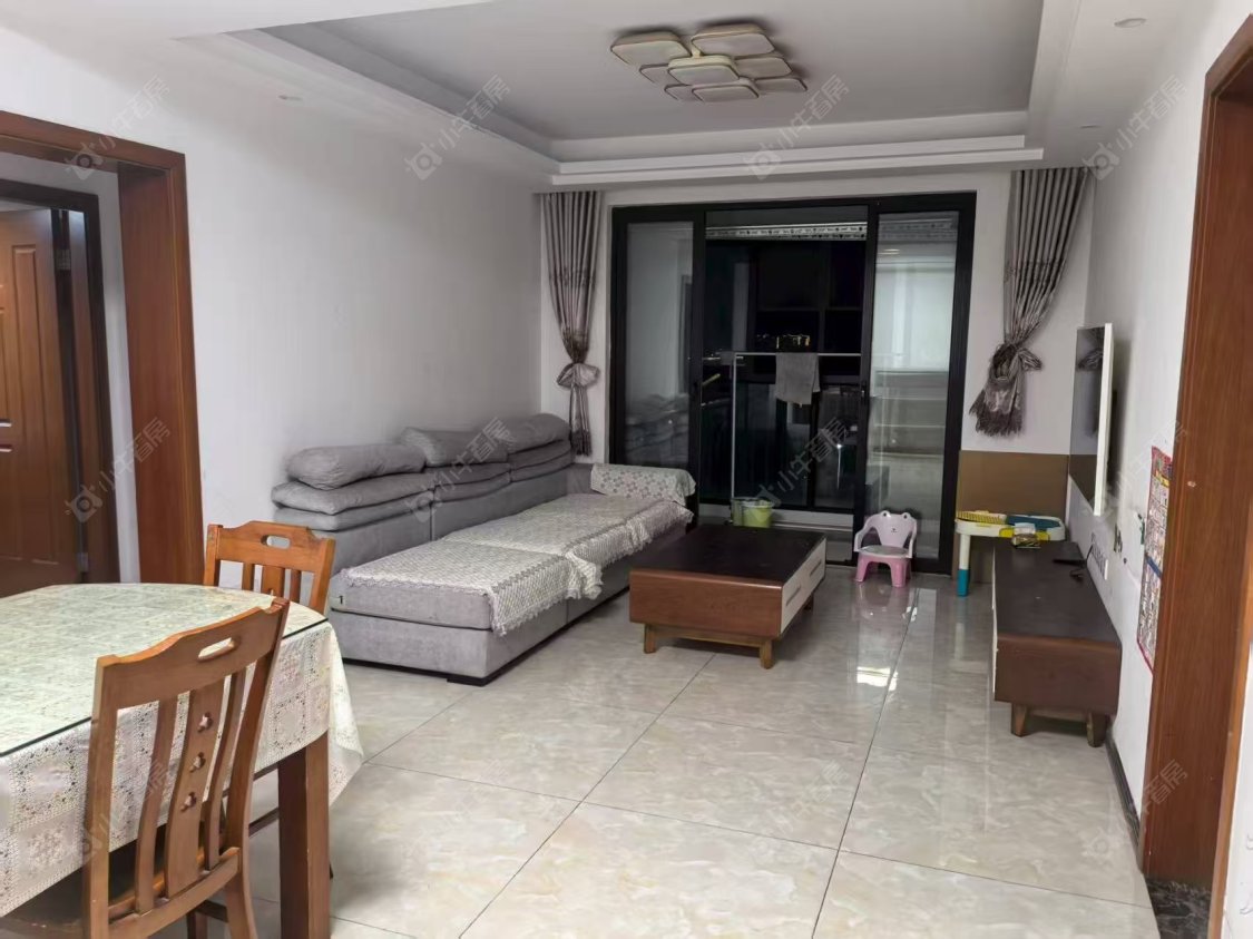 苏州吾悦华府在售二手房源室内图_小牛看房