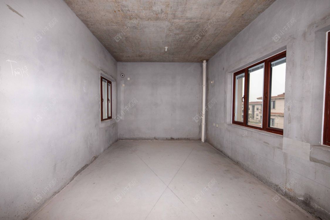 苏州莱顿小镇(别墅)在售二手房源室内图_小牛看房