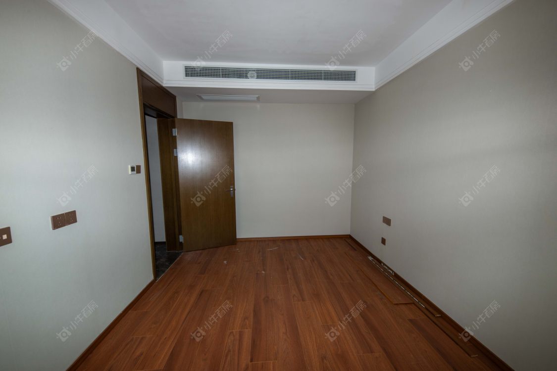 苏州世茂九溪墅(住宅)在售二手房源室内图_小牛看房