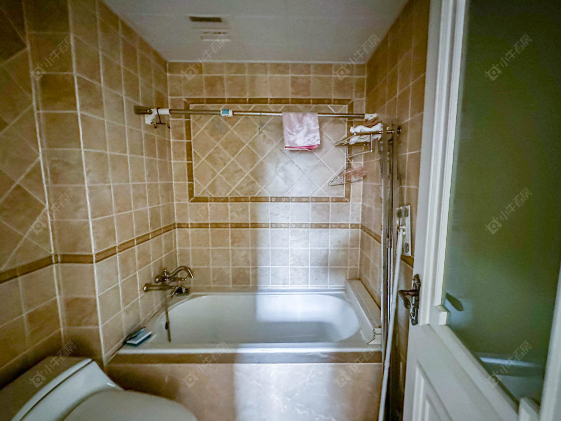 苏州君临新城在售二手房源室内图_小牛看房