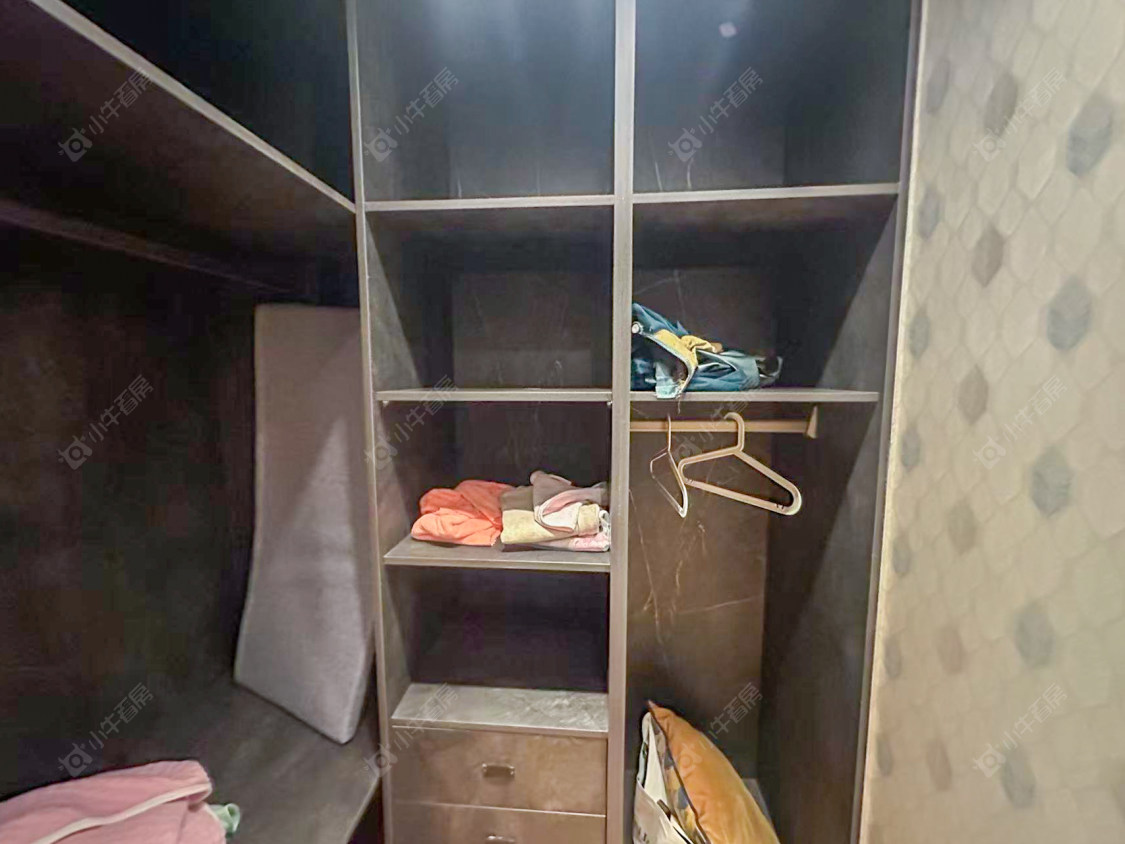 苏州汇金新城在售二手房源室内图_小牛看房