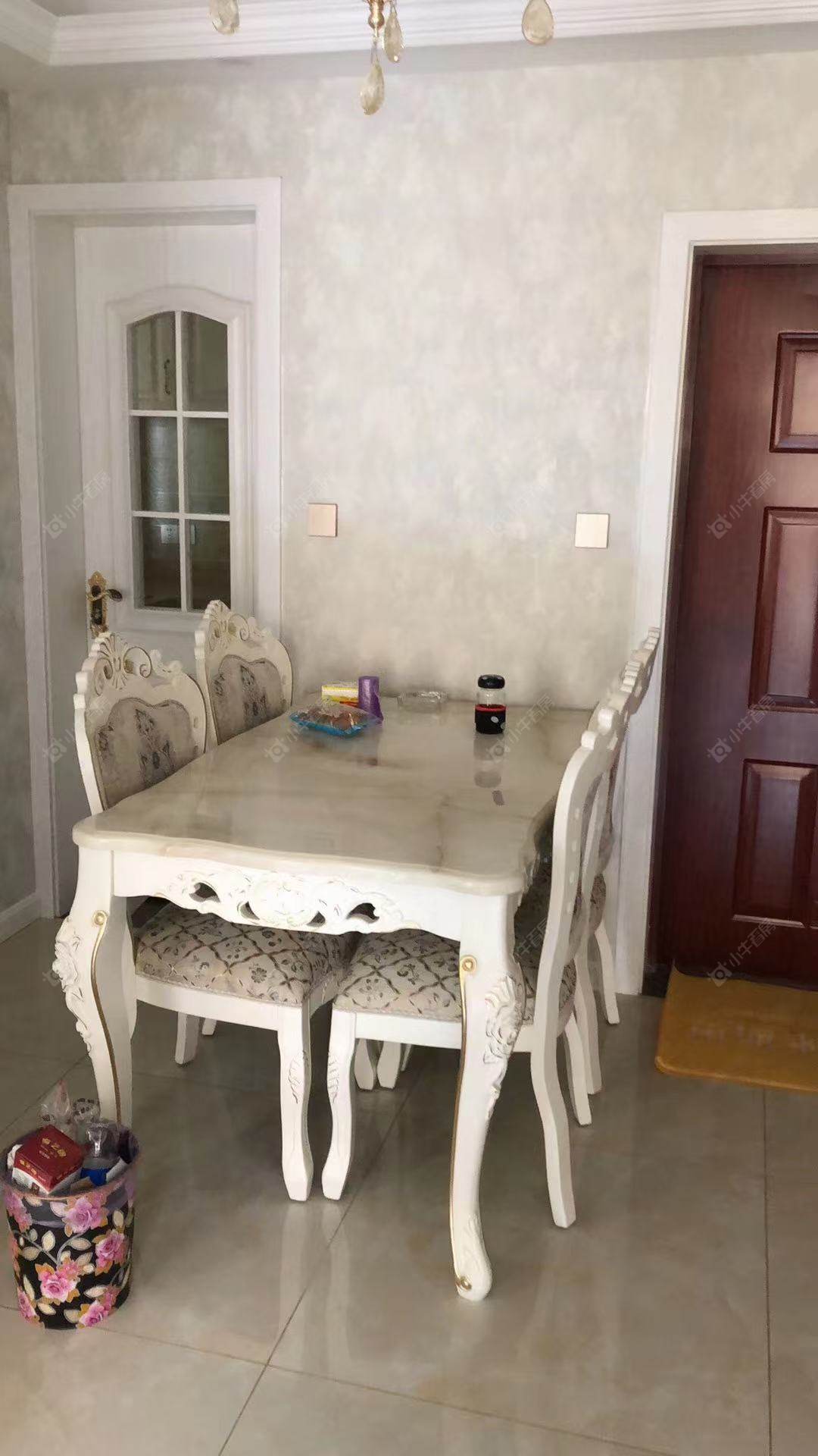 苏州吾悦华府在售二手房源室内图_小牛看房