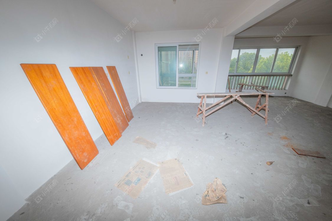 苏州城东花苑在售二手房源室内图_小牛看房