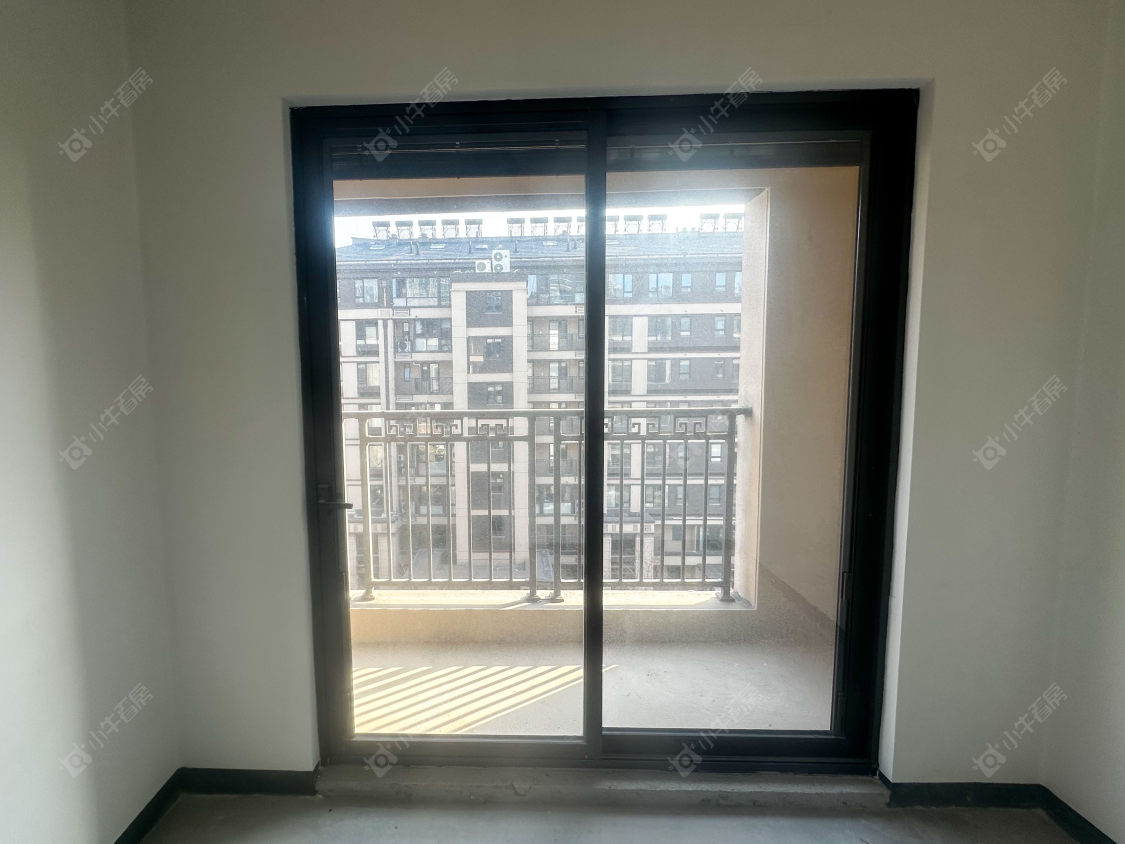 苏州建发和玺在售二手房源室内图_小牛看房