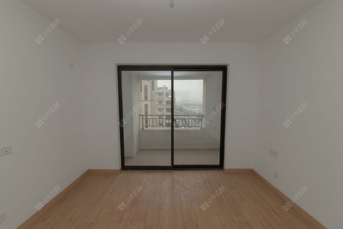 苏州中南樾府在售二手房源室内图_小牛看房