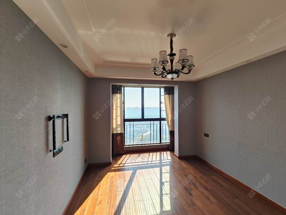 苏州君临新城在售二手房源室内图_小牛看房