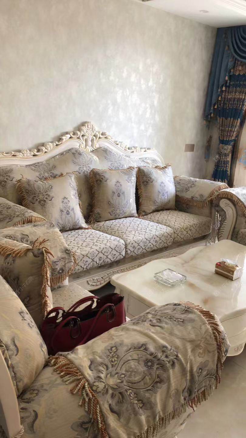 苏州吾悦华府在售二手房源室内图_小牛看房