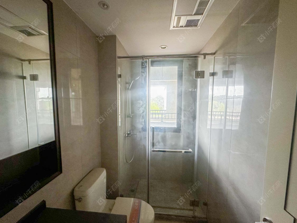 苏州金茂悦湖雅居在售二手房源室内图_小牛看房