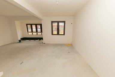 苏州新庄花苑3室2厅2卫在售二手房房源图片