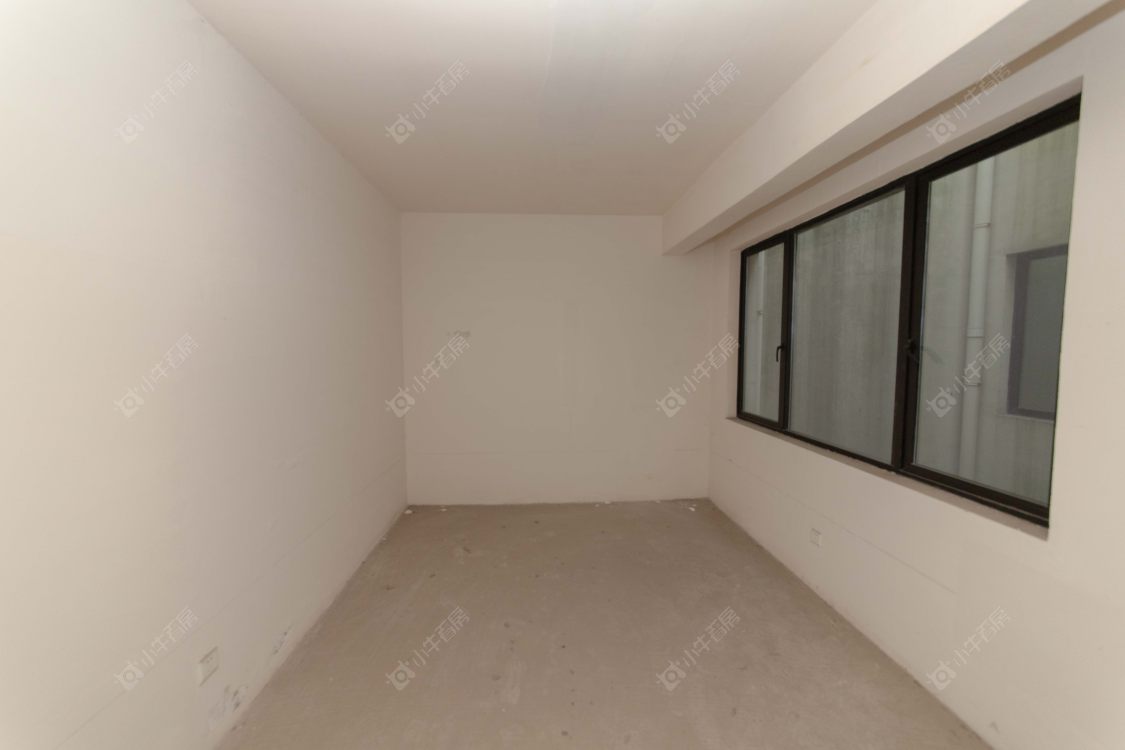 苏州金凤凰温泉逸墅在售二手房源室内图_小牛看房