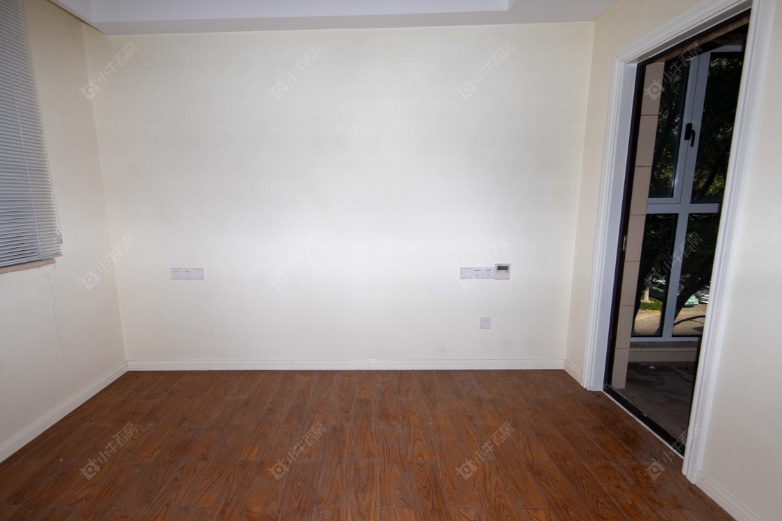 苏州中锐尚城国际在售二手房源室内图_小牛看房