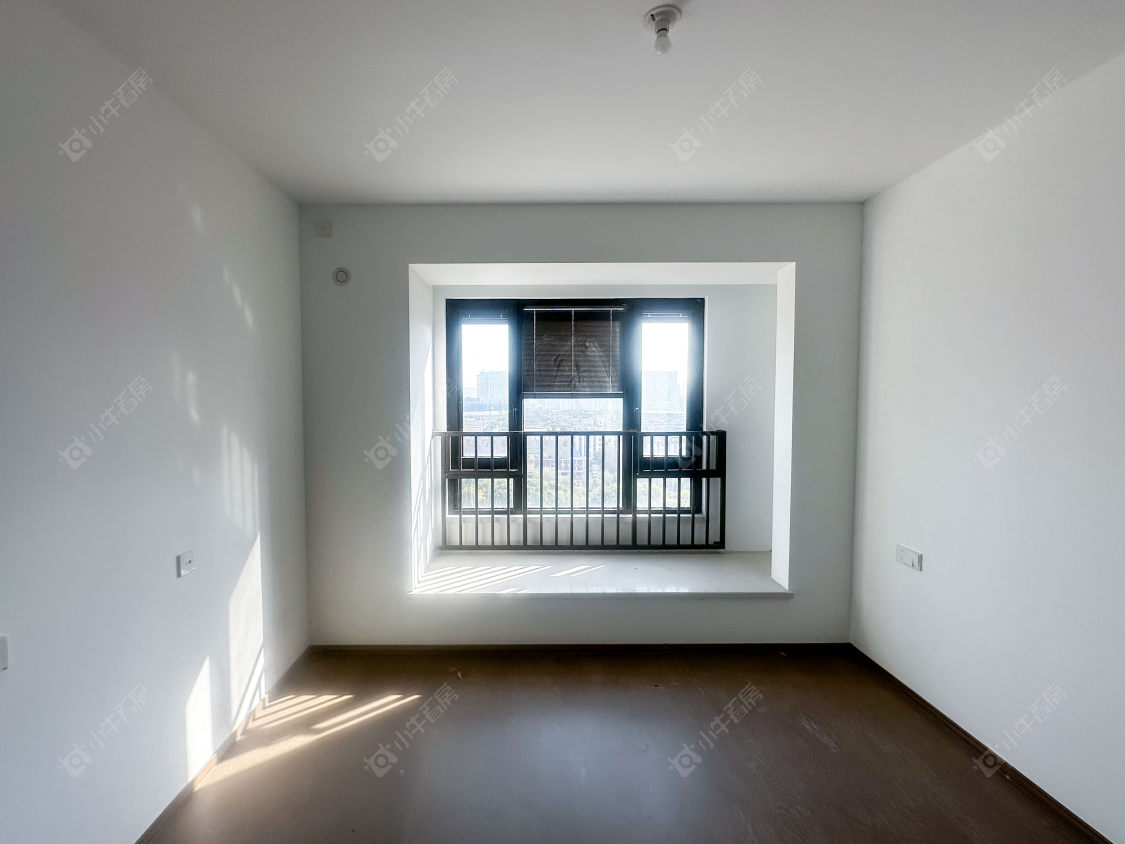 苏州建发和玺在售二手房源室内图_小牛看房