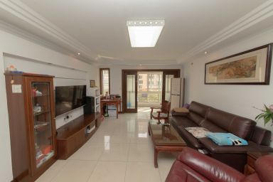 苏州长江新城花园4室2厅2卫在售二手房房源图片