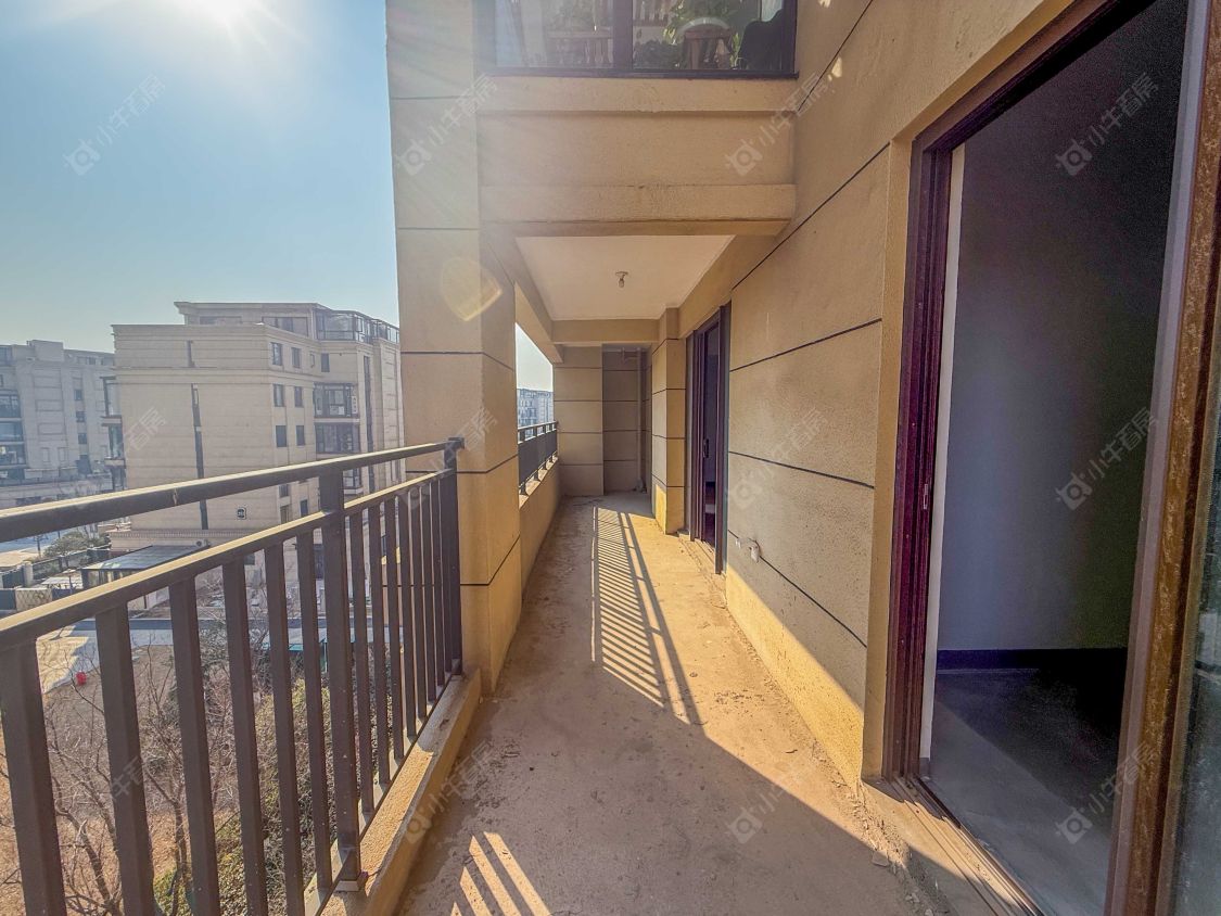 苏州世茂九溪墅(住宅)在售二手房源室内图_小牛看房