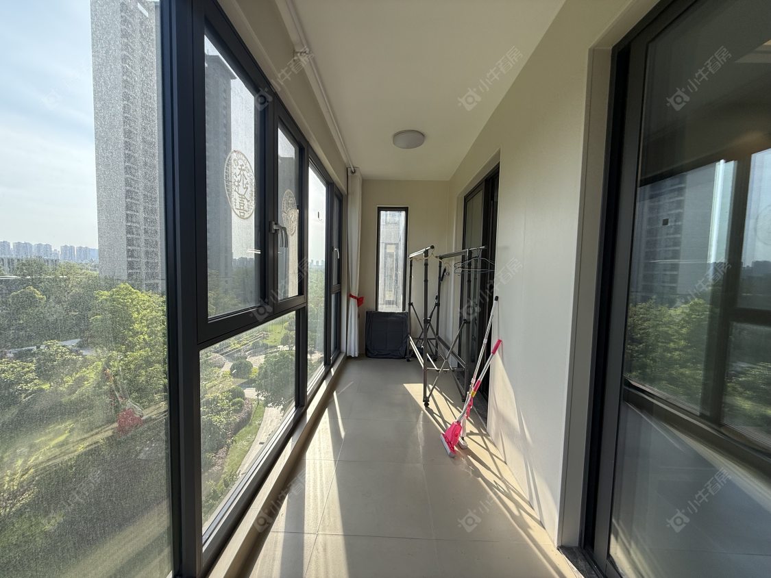 苏州金茂悦湖雅居在租房源室内图_小牛看房